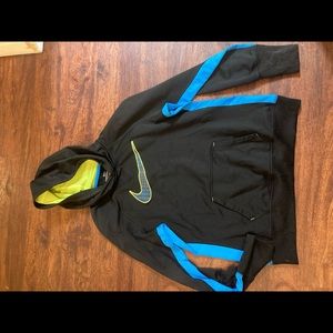 Nike therma-fit hoodie